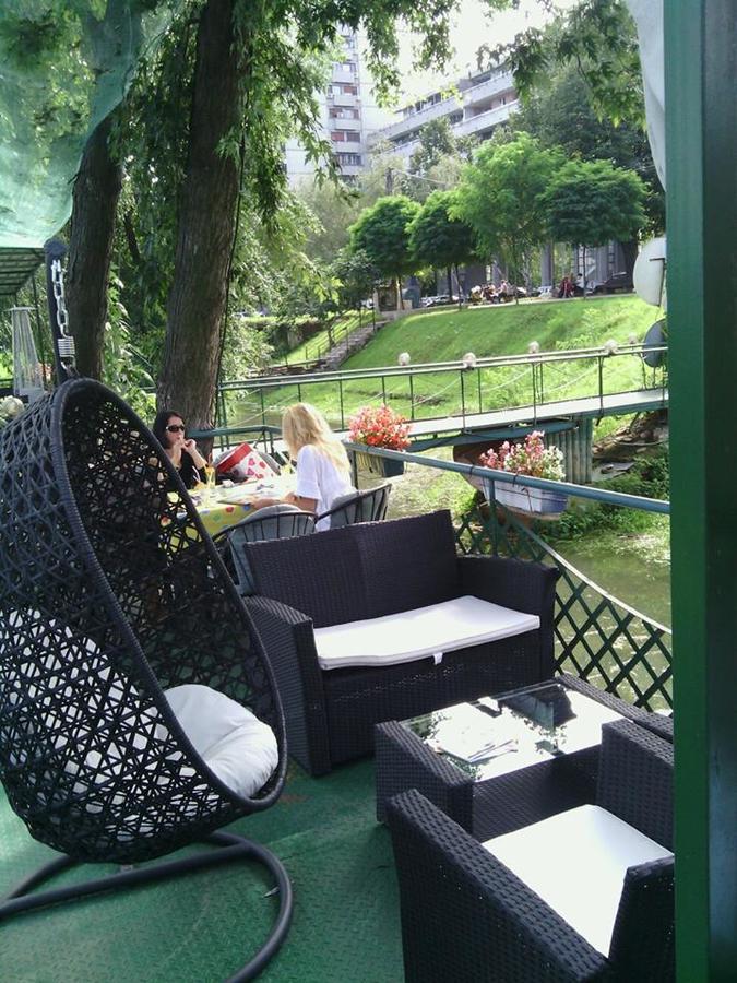Hotel Splav Guest Hause Gusar Bělehrad Exteriér fotografie