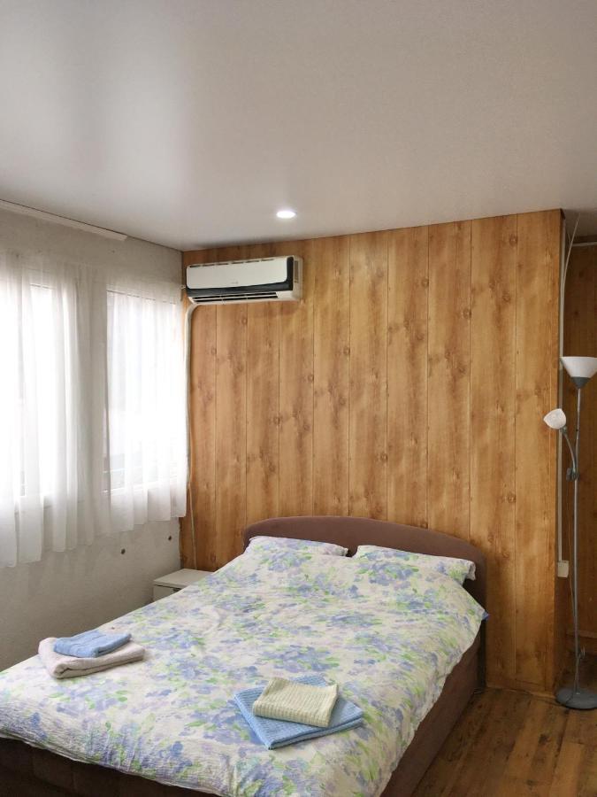 Hotel Splav Guest Hause Gusar Bělehrad Exteriér fotografie